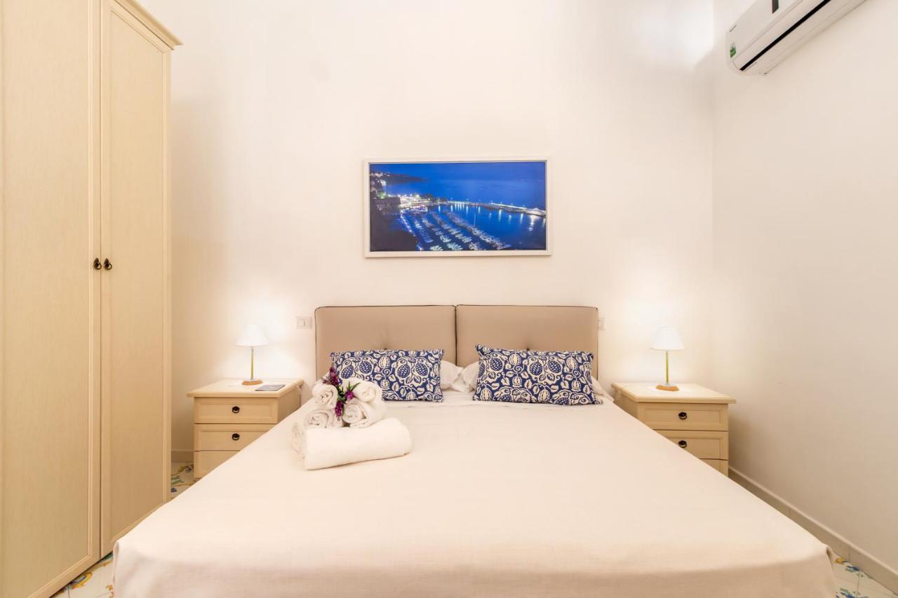 סורנטו Comfy Apt 4 Sleeps Right In The Centre מראה חיצוני תמונה