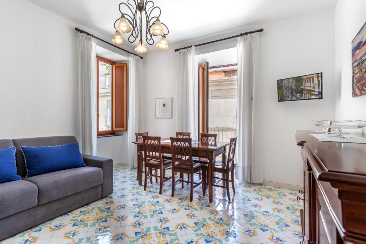 סורנטו Comfy Apt 4 Sleeps Right In The Centre מראה חיצוני תמונה