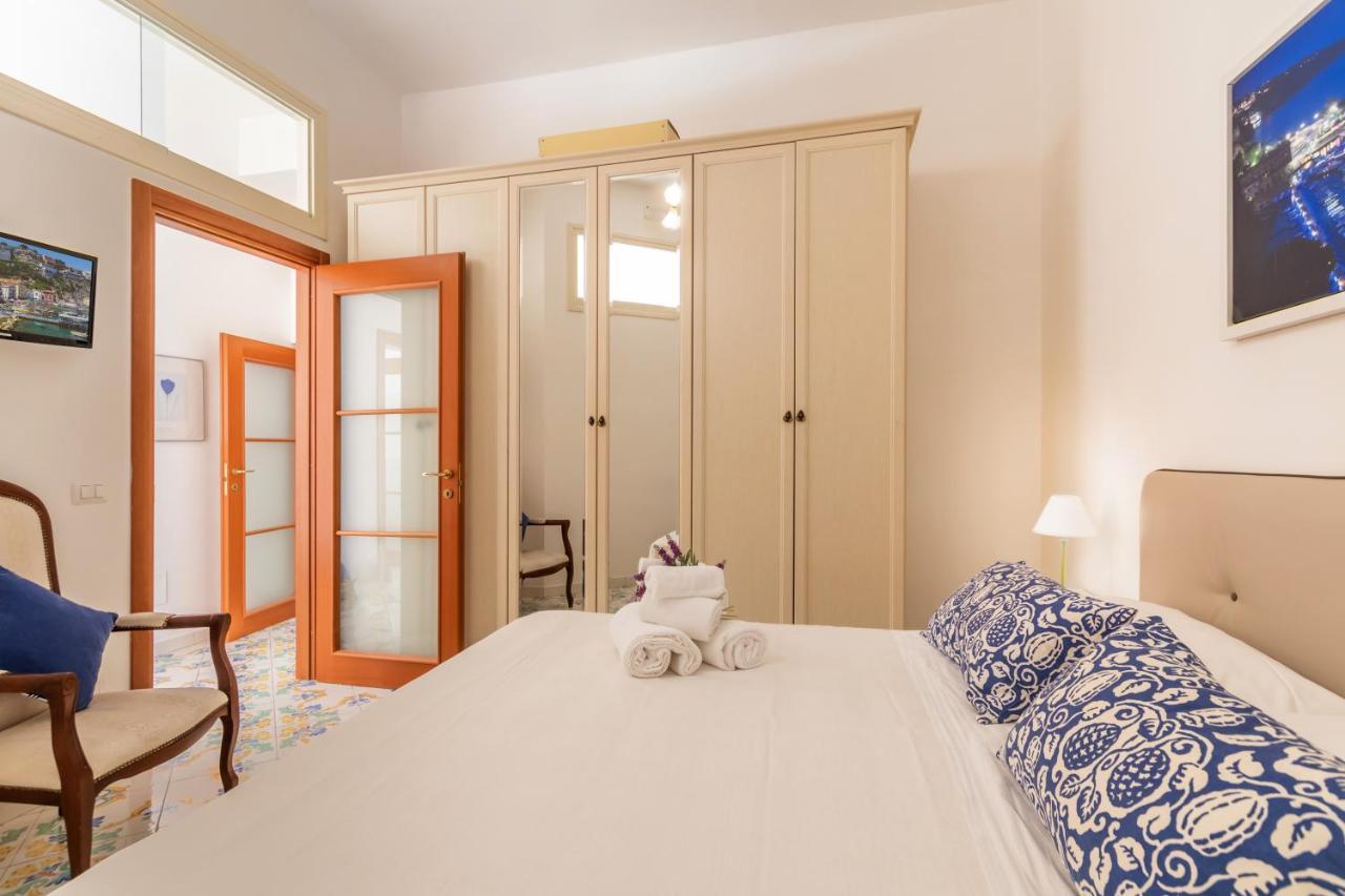 סורנטו Comfy Apt 4 Sleeps Right In The Centre מראה חיצוני תמונה